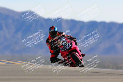 media/Mar-12-2022-SoCal Trackdays (Sat) [[152081554b]]/Turn 9 (220pm)/
